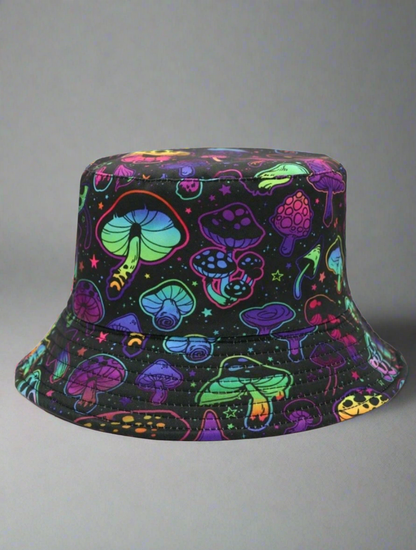 Mushroom Lover Festival Bundle – Fan, Bucket Hat, Earrings & Candle