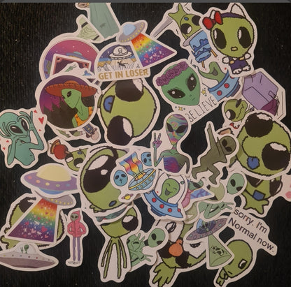 Alien Sticker Set – 10 High-Gloss Vinyl Stickers | FestEssential Treasures