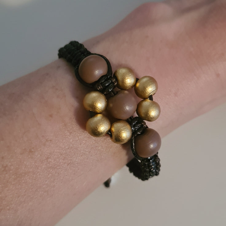 Handmade Beaded Flower Macrame Bracelet – Eco-Friendly Wooden Bead Festival Jewellery